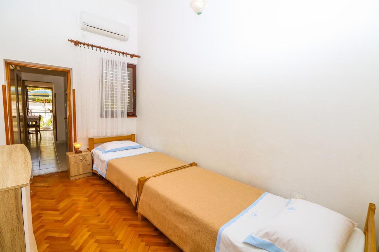 Apartment Marulic In Old Town Baška Buitenkant foto